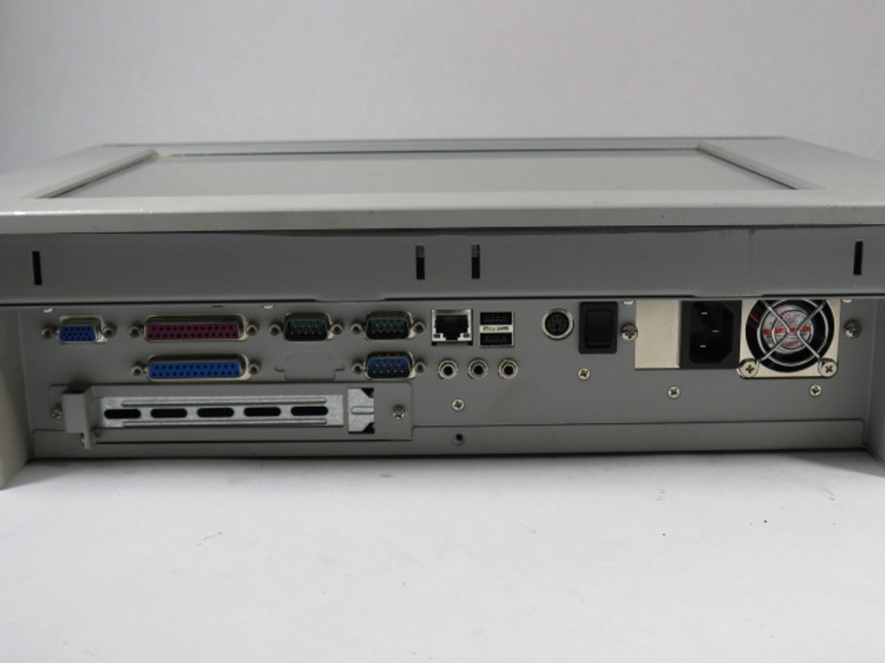 Allen-Bradley 6181P-15TS2K VersaView 1500P Integrated Display Computer USED