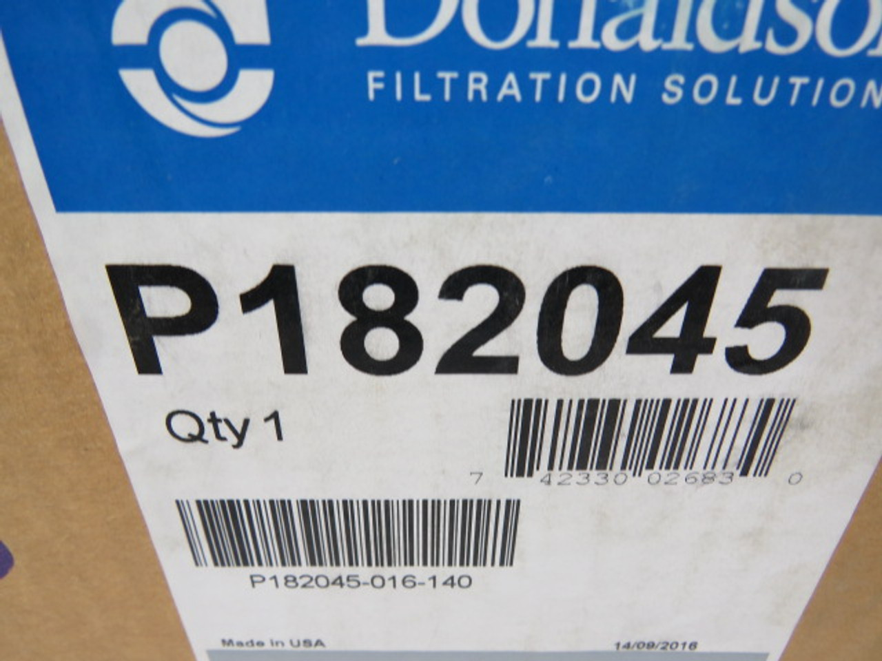 Donaldson P182045 Primary Finned Air Filter 7.93"ODx3.57"IDx10"L ! NEW !