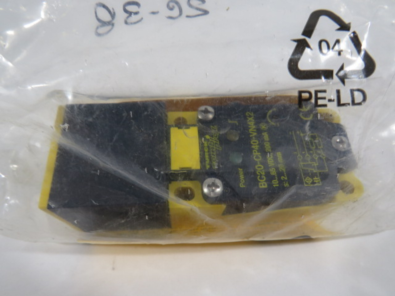 Turck BC20-CP40-VN4X2/S10 Proximity Sensor 10-65VDC 200mA 2-20mm Range ! NWB !