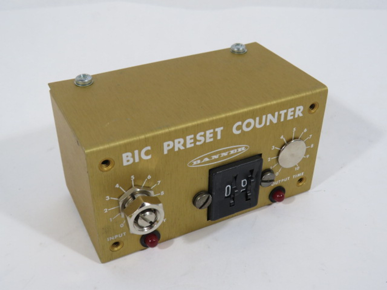 Banner BIC-99T Gold 2-Digit Preset Counter Logic Module 15VDC .250A 8Pin USED