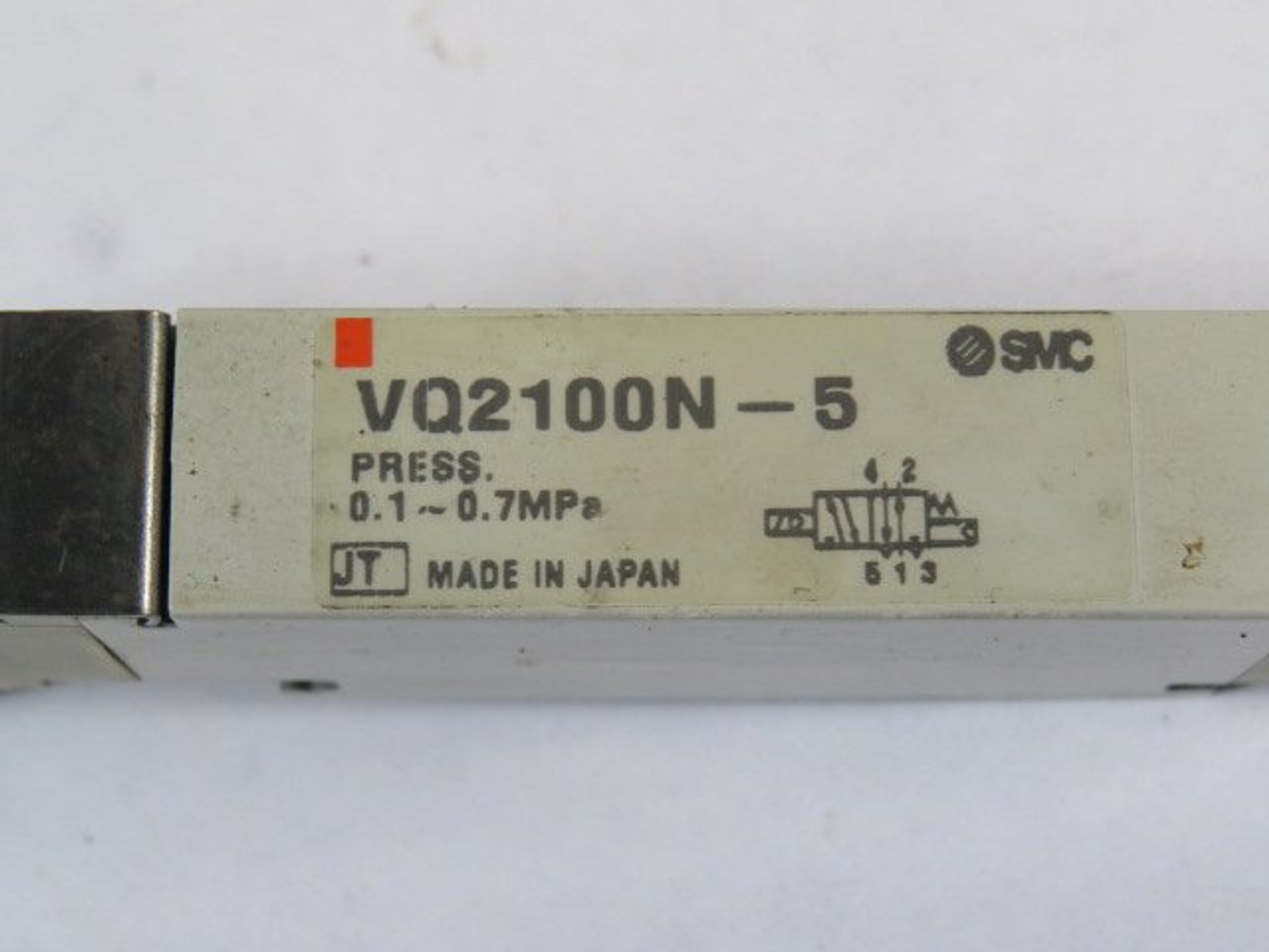 SMC VQ2100N-5 Solenoid Valve 0.1~0.7MPa NO GASKET USED