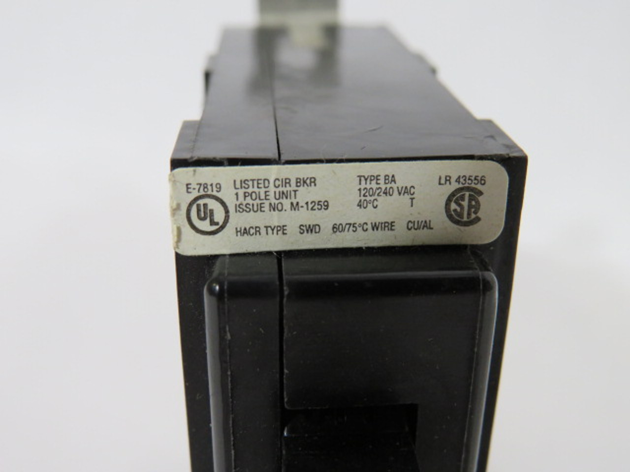 Cutler-Hammer BA120 Circuit Breaker 20A 120/240VAC 1P USED