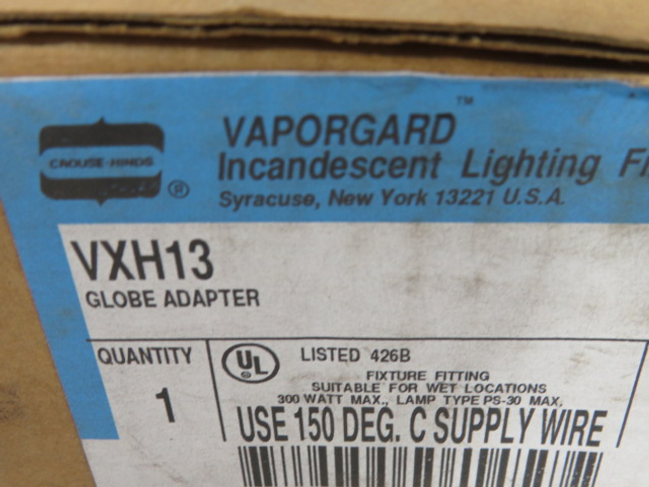 Crouse-Hinds VXH13 Vaporgard Globe Adapter Fixture w/Seals 120V 60Hz ! NEW !