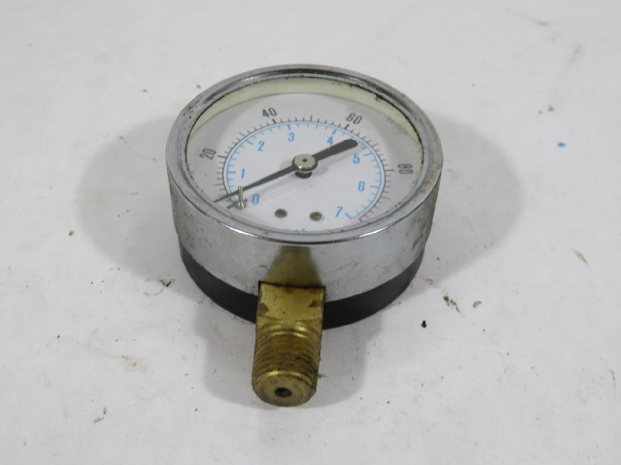 Generic Pressure Gauge 0-100psi 0-7bar 2-3/8” Diameter Lower Mount USED