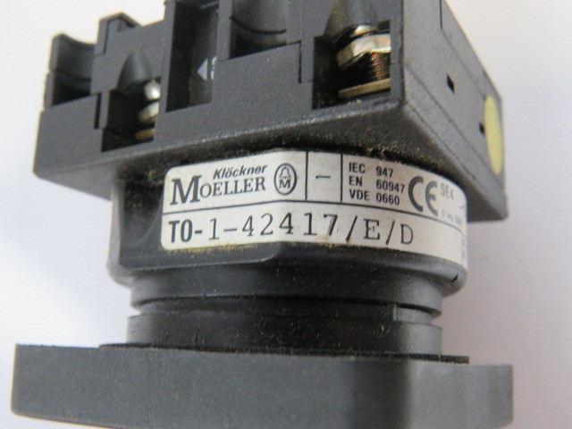 Moeller T0-1-42417/E/D Rotary Cam Switch 14A 600V USED