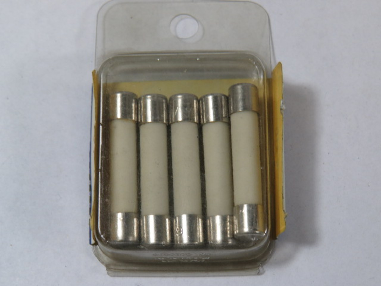 Brush BBC12 Ceramic Fuse 12A 250VAC Pack of 5 ! NEW !