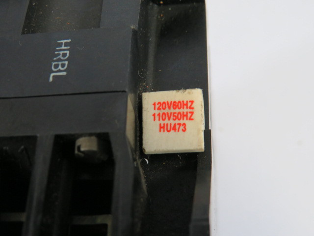 Allen-Bradley 100-A30ND3 Series B Contactor 690V 45A 50/60HZ USED