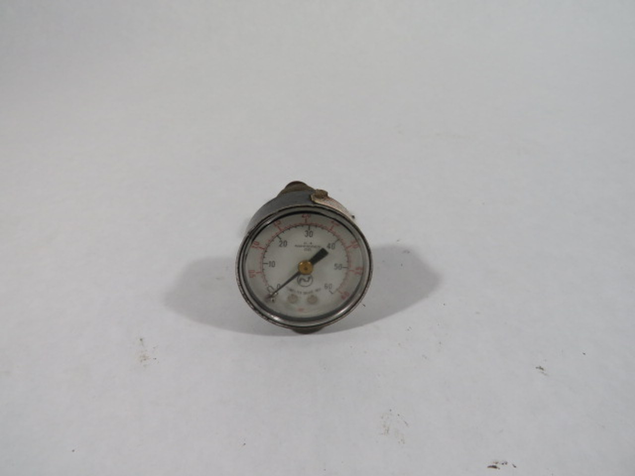 Norgren 18-015-879 0-4bar 0-60psi Pressure Gauge Back Mount USED