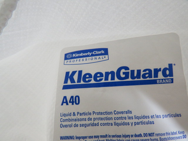 Kimberly-Clark 44327 A40 Hooded Clean Suit 4XL Lot of 12 ! NOP !