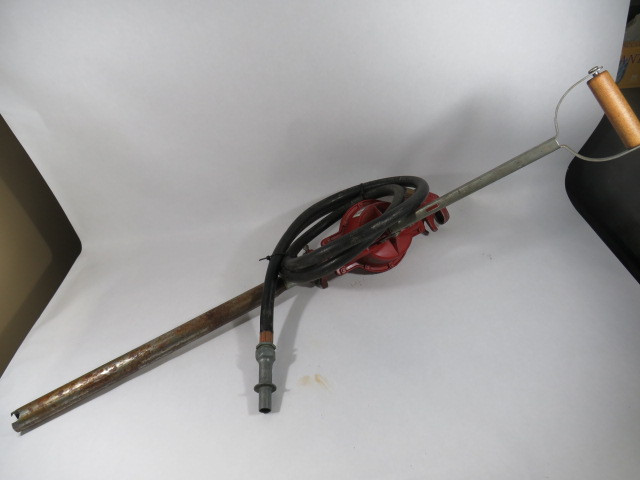 Aro 611118 Hand Operated Barrel Transfer Pump 83" Length 22"Pipe Length USED