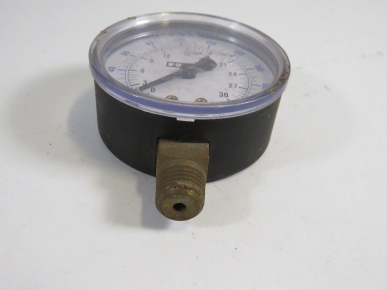 Foster 0-30psi 0-200kPa 61.55mm Diameter Pressure Gauge Bottom Mount USED