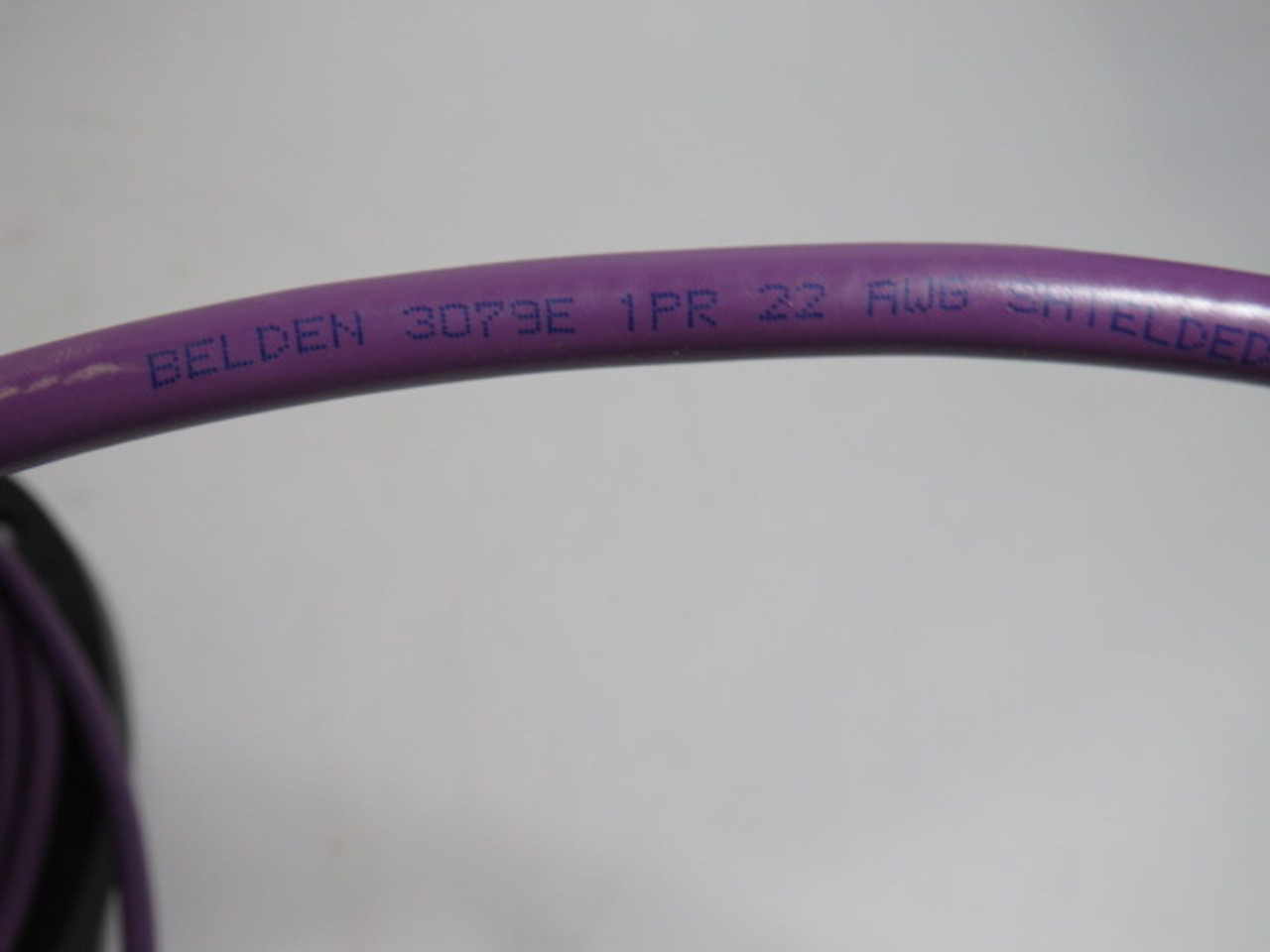 Belden 3079E HI-FLEX Cable 22 AWG 300V 242 Feet Long USED