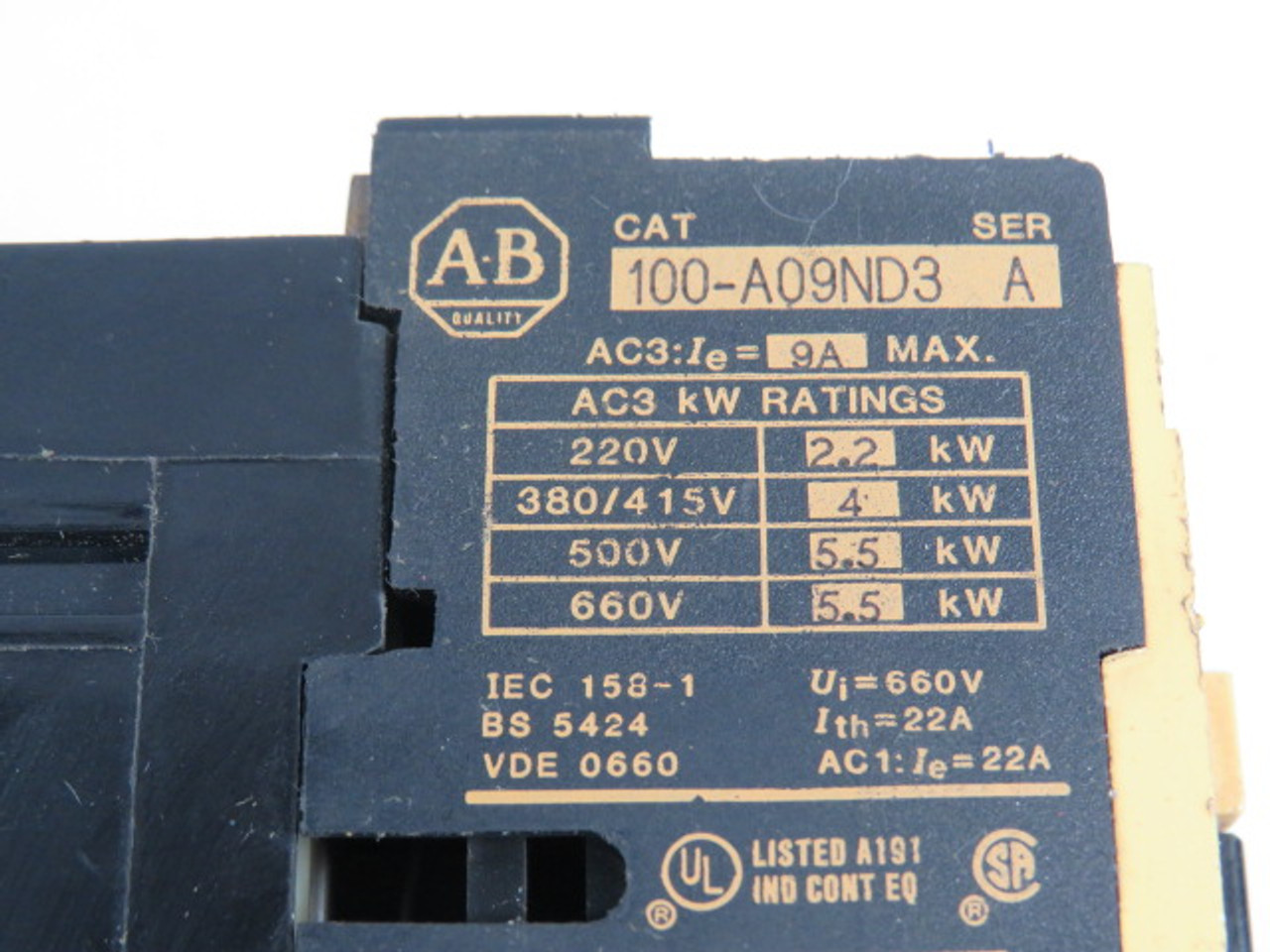 Allen-Bradley 100-A09ND3 Ser A Contactor 110/120V Coil 50/60Hz Ui=660V USED