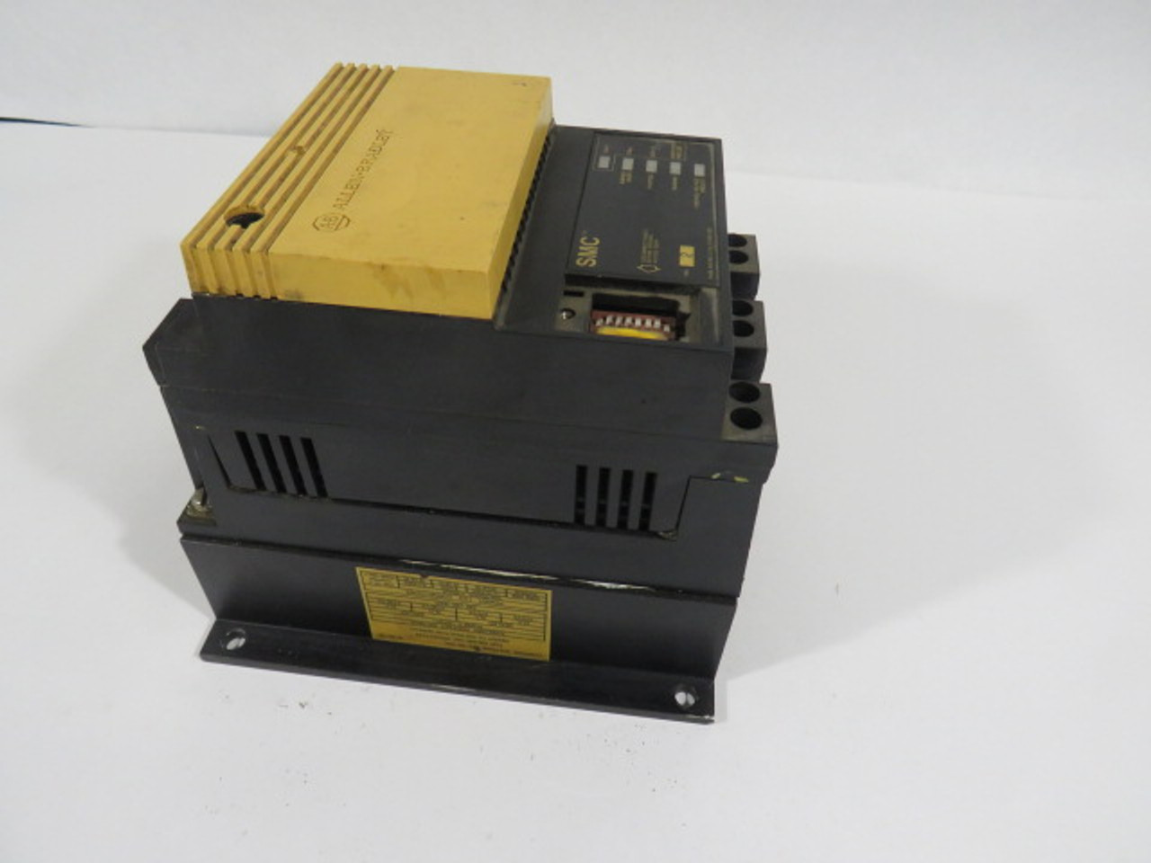 Allen-Bradley 150-A24NBD SMC Plus Smart Motor Controller 5-15HP 480VAC USED