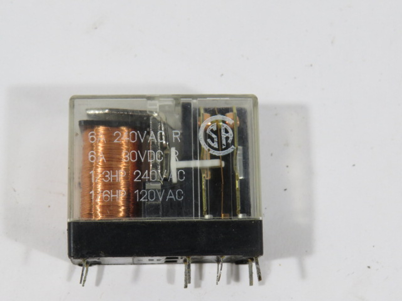 Generic 621D012 Relay 6A 240VAC 30VDC 8-Pin USED