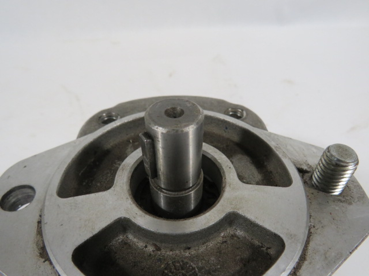 Parker ND-08334 3349111069 Fixed Displacement Gear Pump USED