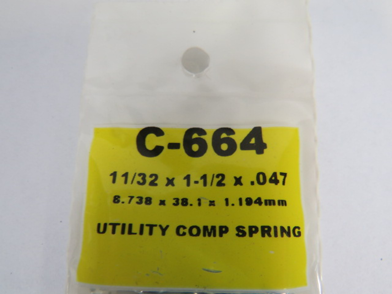 Century Spring C-664 Extension Spring 1-1/2" Long 11/32"OD .047" WD 4-Pk ! NWB !