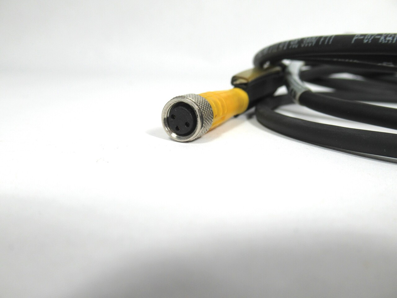 Turck PKG-3M-5/S90/CS12047 24AWG 3P Sensor Cable 75" USED