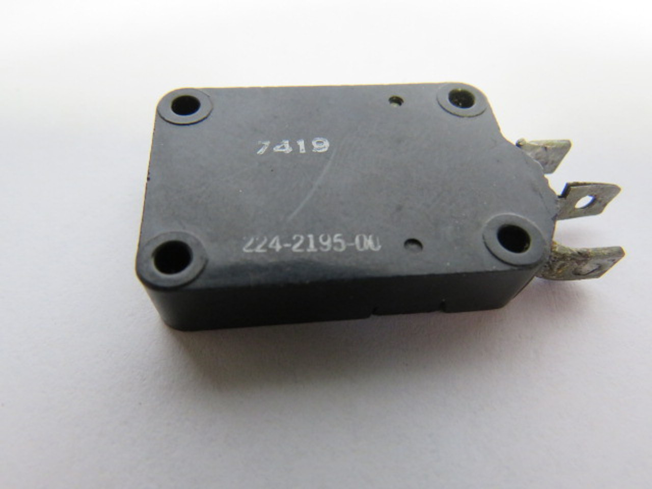 Robertshaw 224-2195-00 Mini Limit Switch 8A-250VAC 10A-125VAC USED