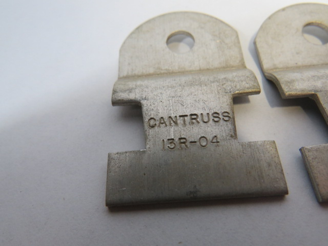 Cantruss 13R-04 1/4" Aluminum Strut Clamp Set w/o Screw Lot of 17 ! NOP !