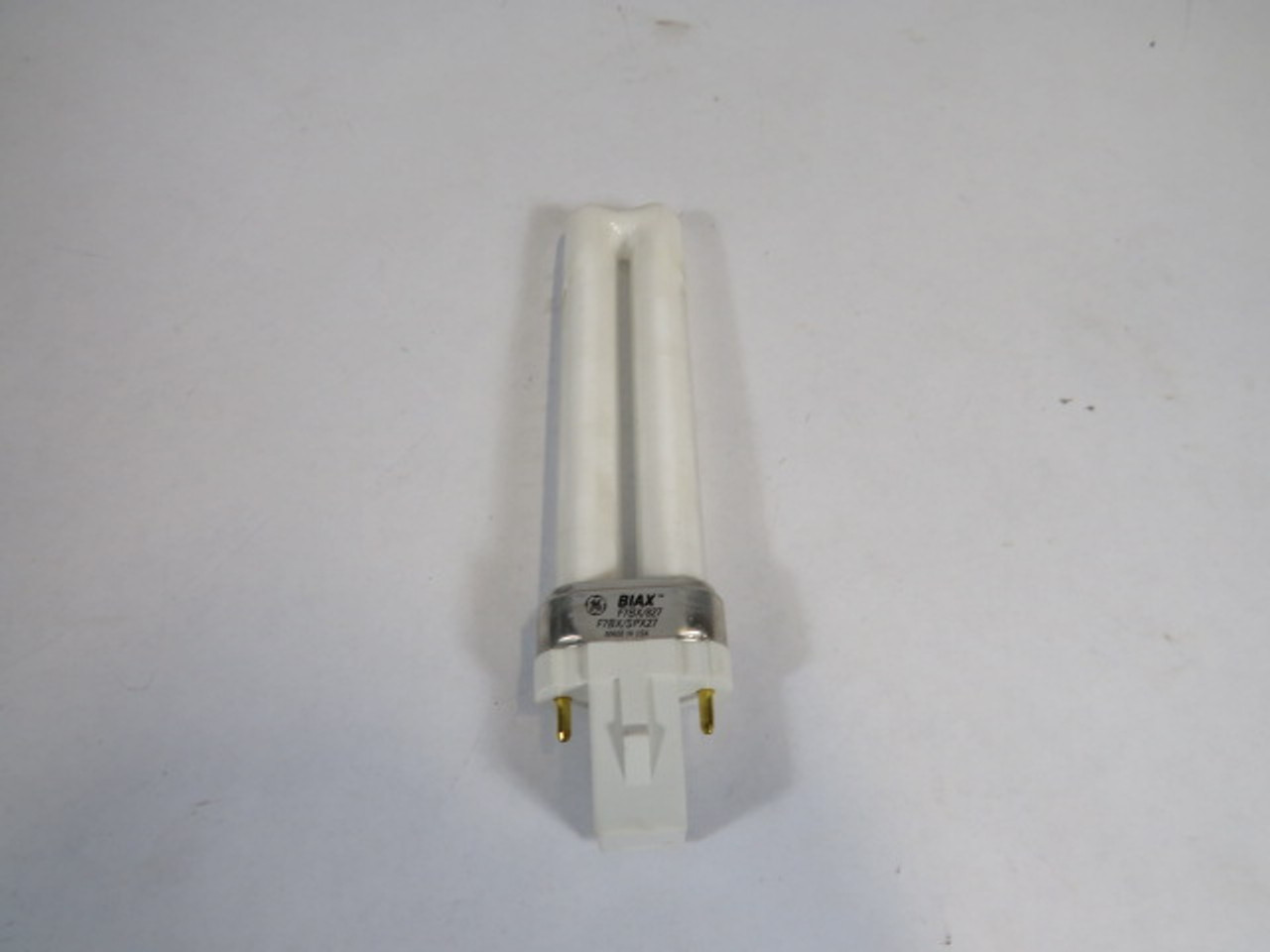 General Electric F7BX/SPX27/827 Compact Fluorescent Lamp 120V 7W 2Pin NEW
