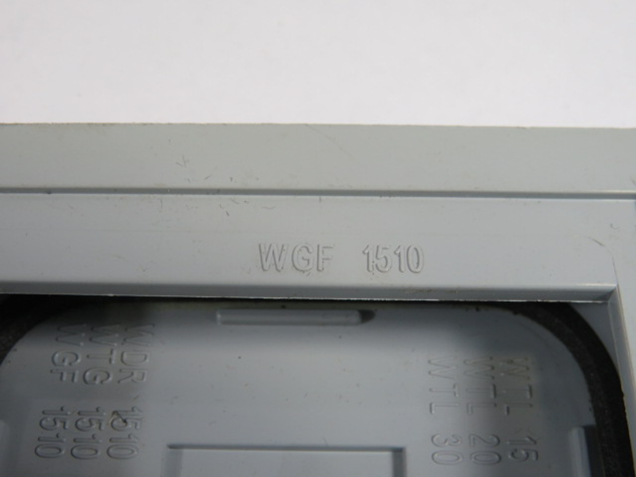 Scepter WGF1510 GFI Receptacle Cover USED