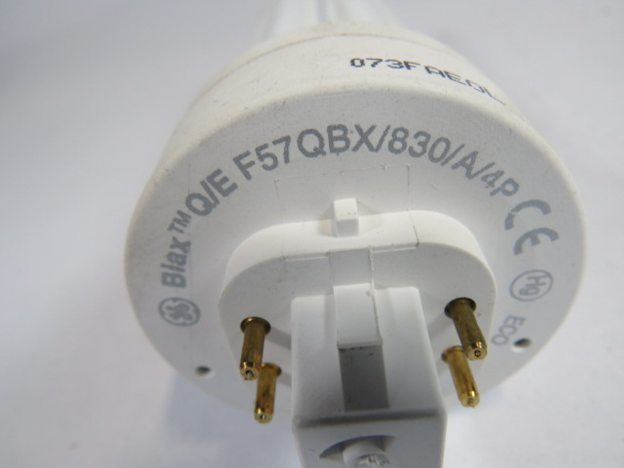 General Electric F57QBX/830/A/4P Compact Fluorescent Light Bulb ! NEW !