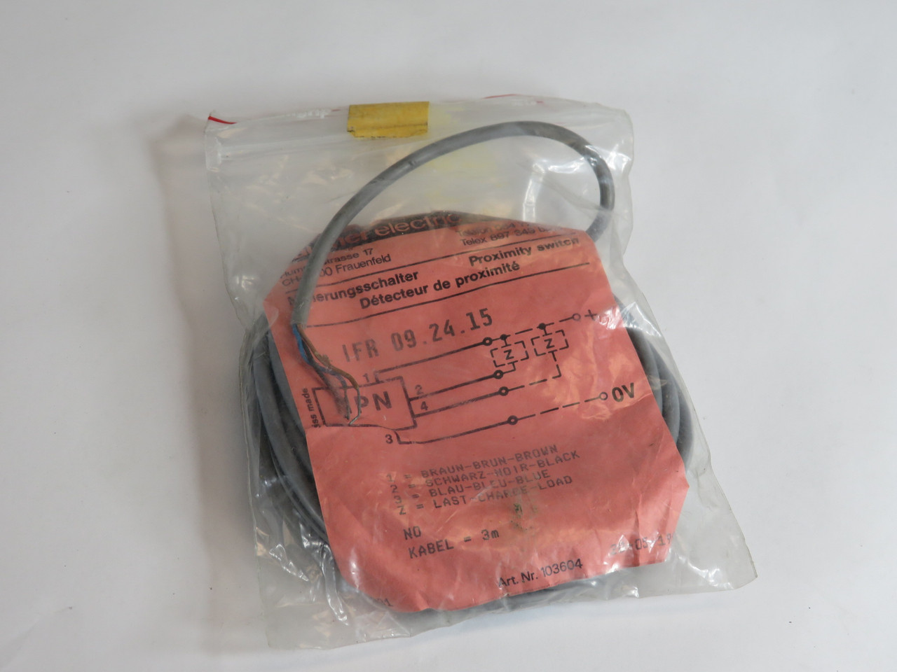 Baumer IFR 09.24.15 Proximity Switch NWB