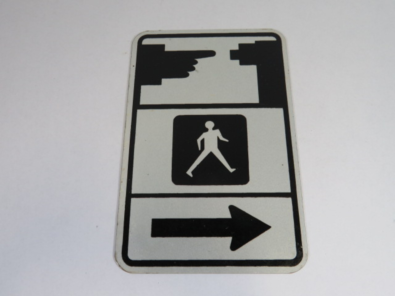 Generic RIGHT Pedestrian Sign USED