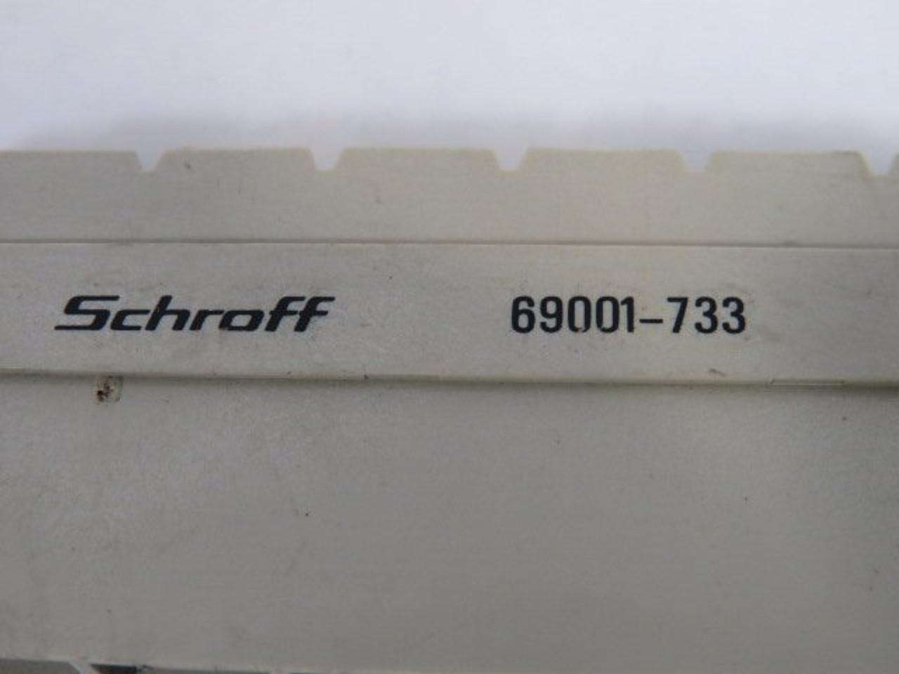 Schroff 69001-733 Connector USED