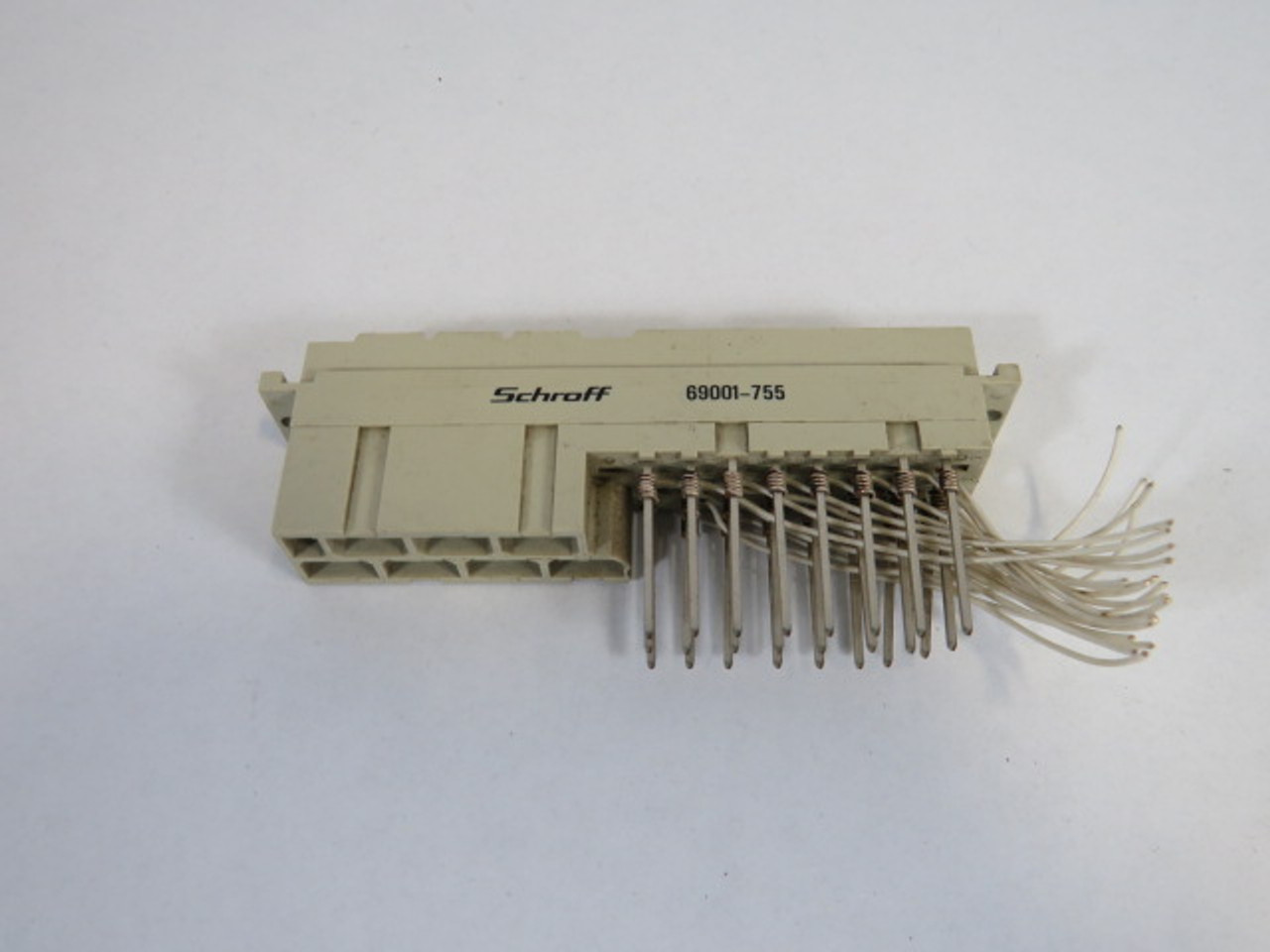 Schroff 69001-755 Connector USED