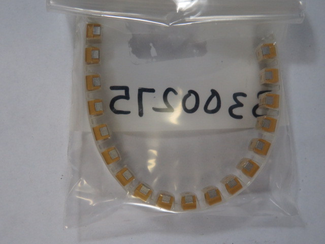 Kemet T495X337K006A Capacitor 330uF 6.3V 10% EIAX Lot of 18 ! NOP !