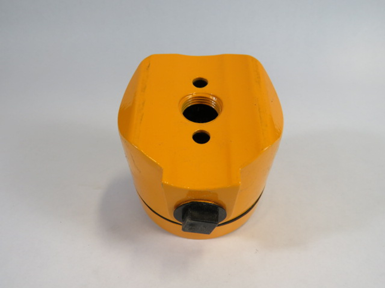 GTE Corp. PB-3-1000 Yellow Pedestrian Push Button ! NEW !