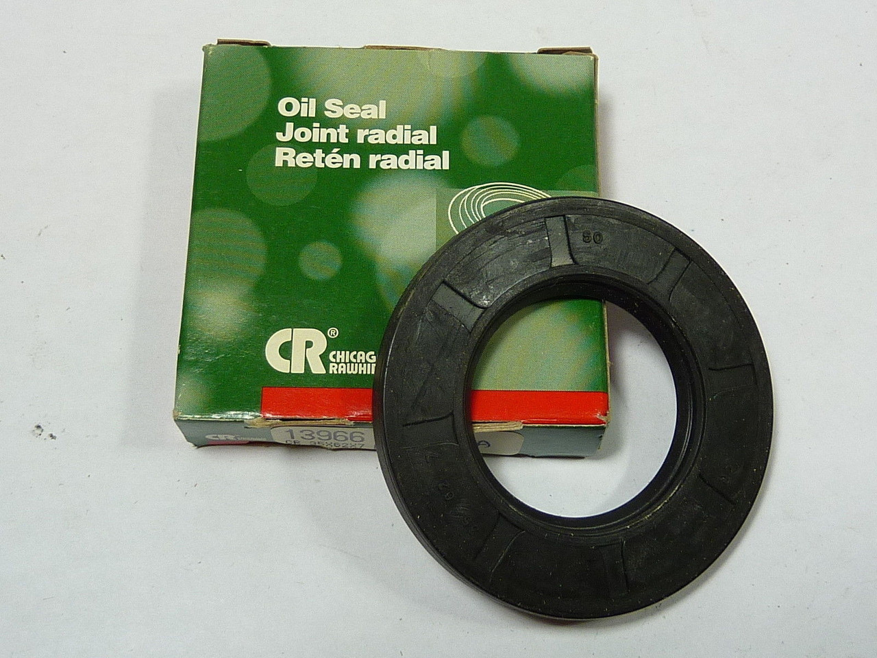 Chicago Rawhide 13966 35x62x7mm Oil Seal ! NEW !
