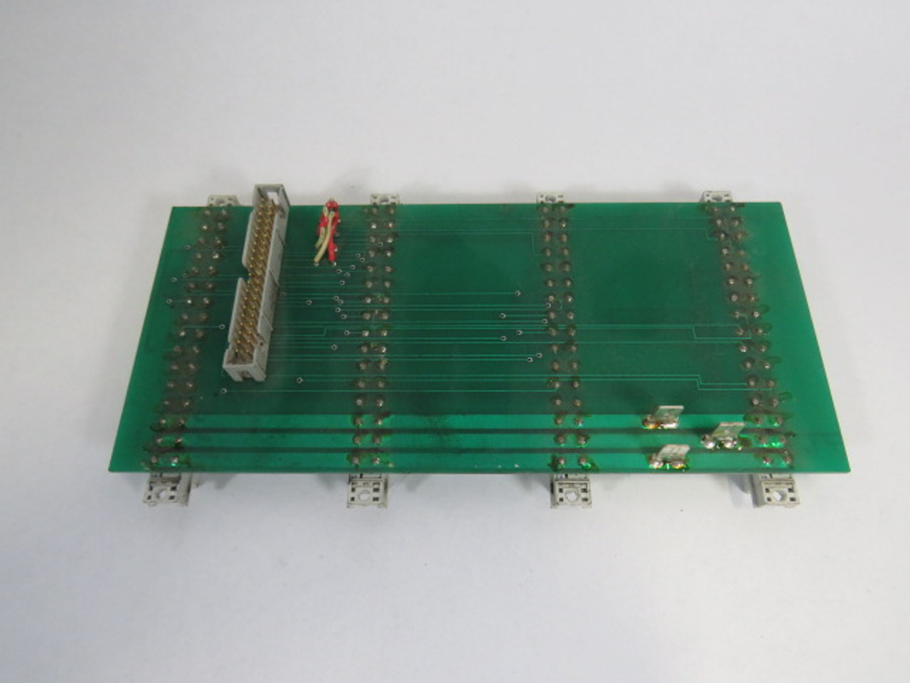 Schroff 69001-691 4-Slot Connector Board USED