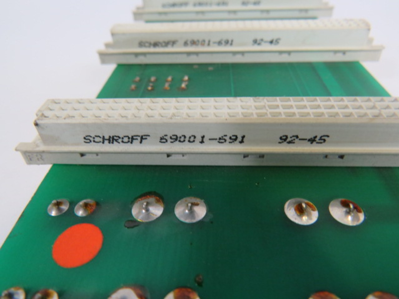 Schroff 69001-691 4-Slot Connector Board w/ Fuse USED