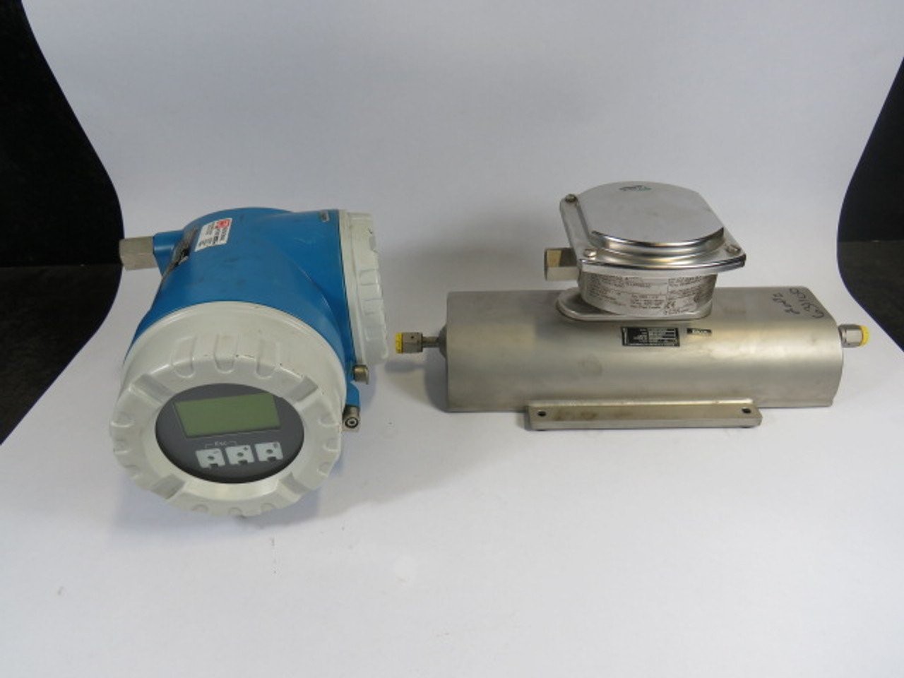 Endress+Hauser 83A02-ASVWAARABAAD Flow Meter USED