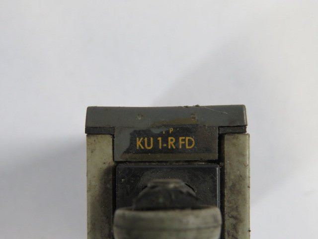Robotron KU1-RFD Limit Switch 380V 6A USED