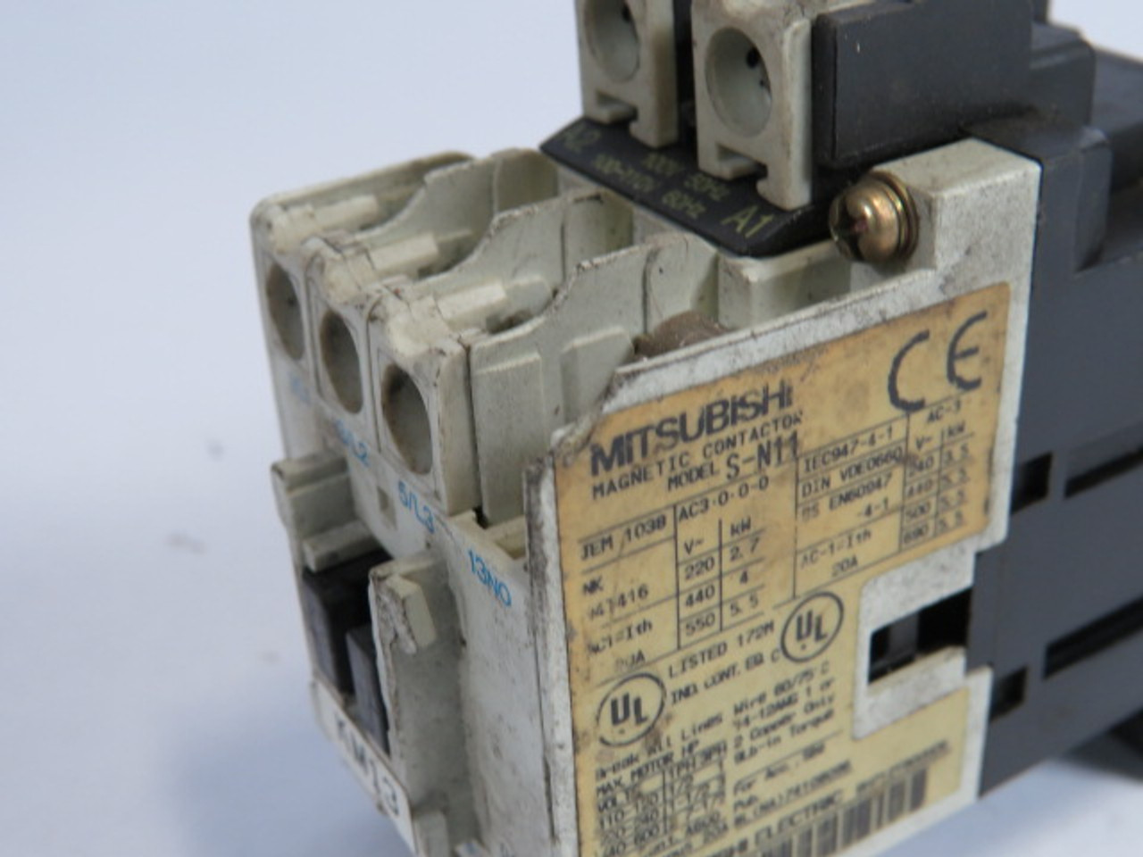 Mitsubishi S-N11 Magnetic Contactor 100-110V 50/60HZ SLIGHT DAMAGE USED