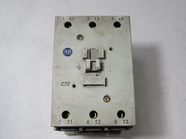 Allen-Bradley 100-C72C00 Contactor 550/600V 50/60Hz 100A USED