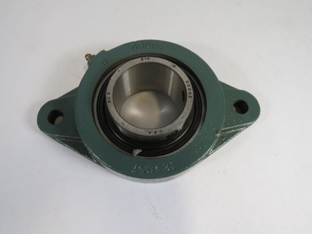 Dodge F2BSC200 2-Bolt Flange-Mount Bearing Unit 2” Bore 124270 USED