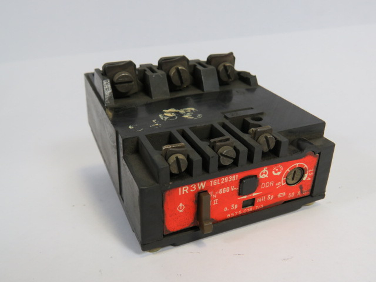 Generic TGL29381 Relay 660V 16-25A SLIGHT DAMAGE USED