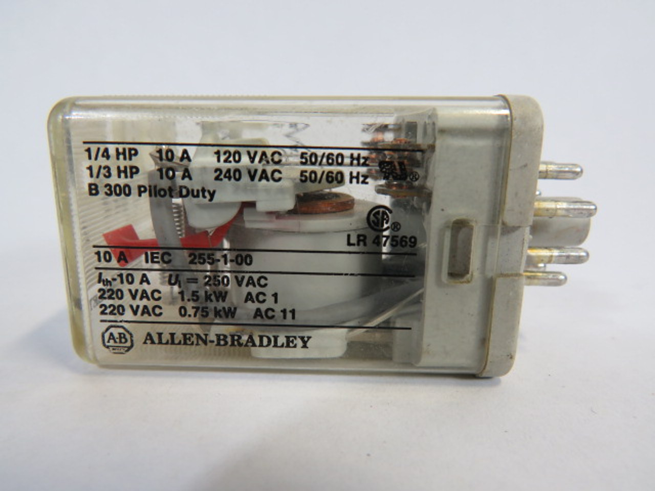 Allen-Bradley 700-HA32A1 Relay SER A 1/4HP 120VAC 10A USED