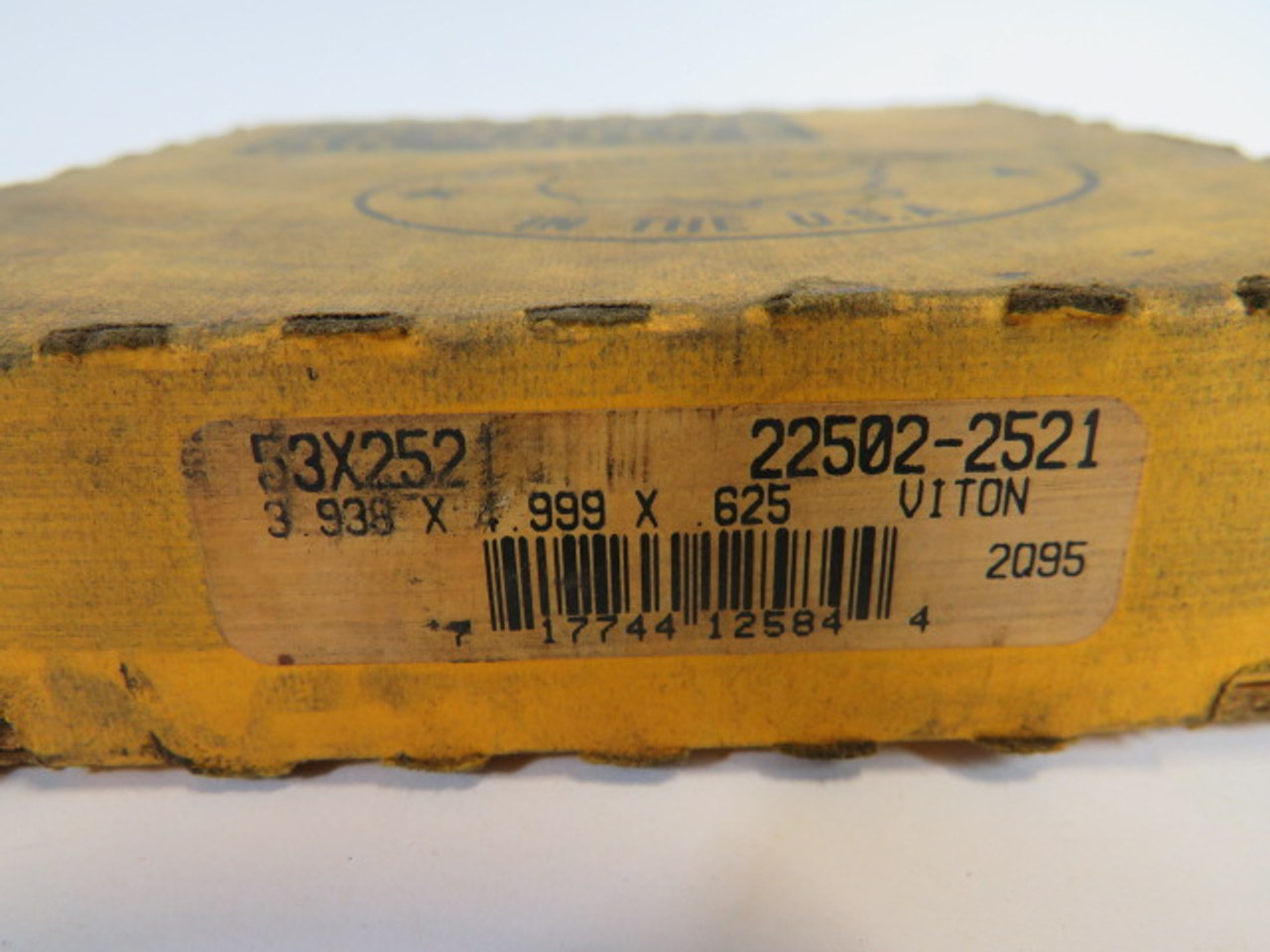 Garlock Klozure 22502-2521 Oil Seal 4.99"OD 3.938"ID .625"W ! NEW !