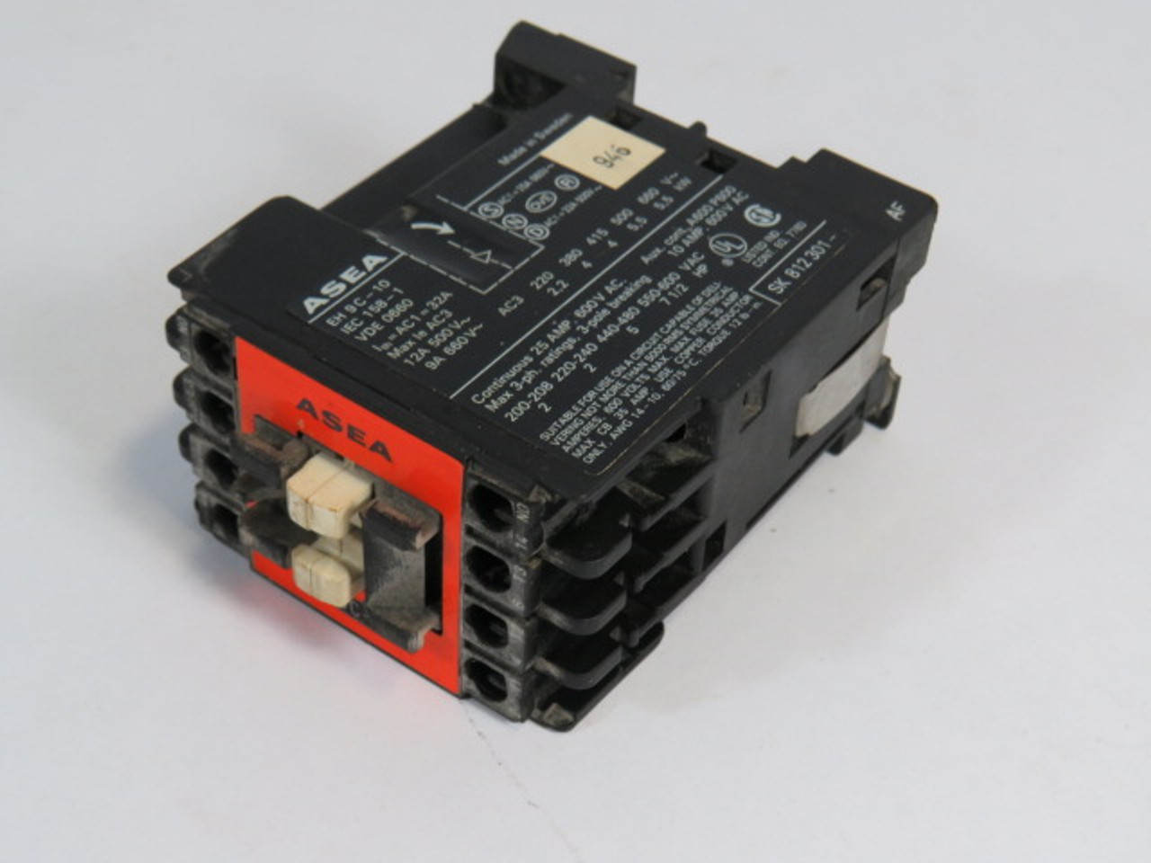 ABB EH9C10 Contactor 110/120V 50/60Hz 3Ph 3P USED