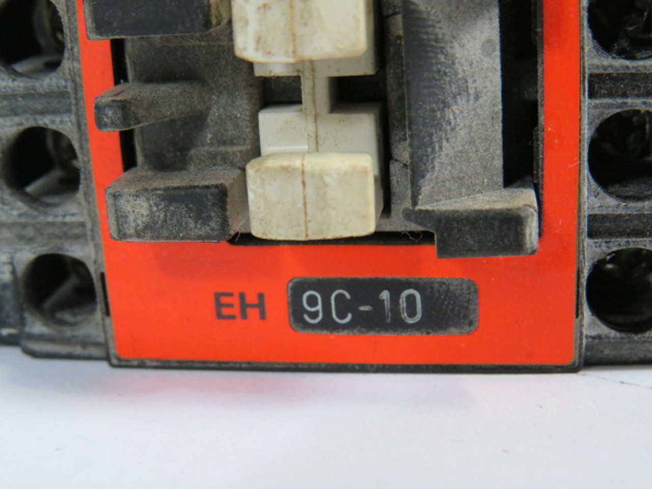 ABB EH9C10 Contactor 110/120V 50/60Hz 3Ph 3P USED