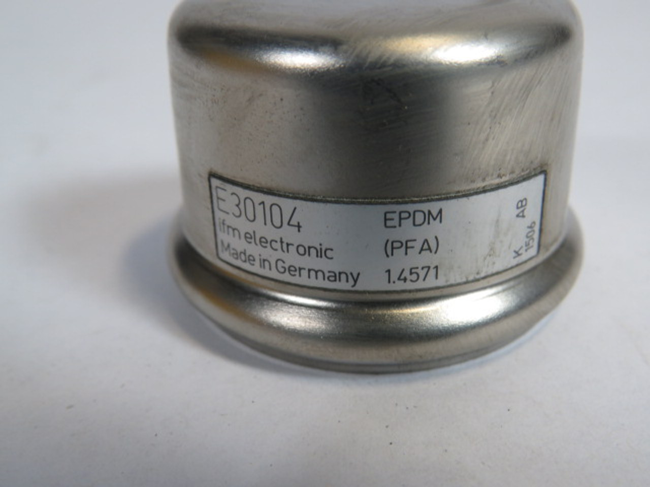IFM Electronic E30104 Protective Cover for Fluid Sensors USED