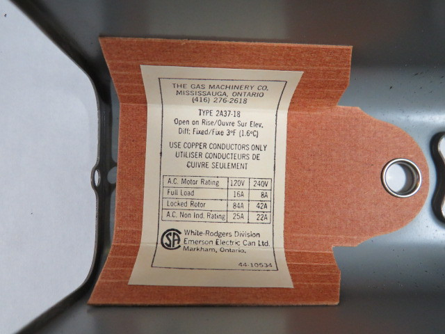 Emerson White Rodgers 2A37-18 Thermostat 35-105F 0-50C ! NOS !