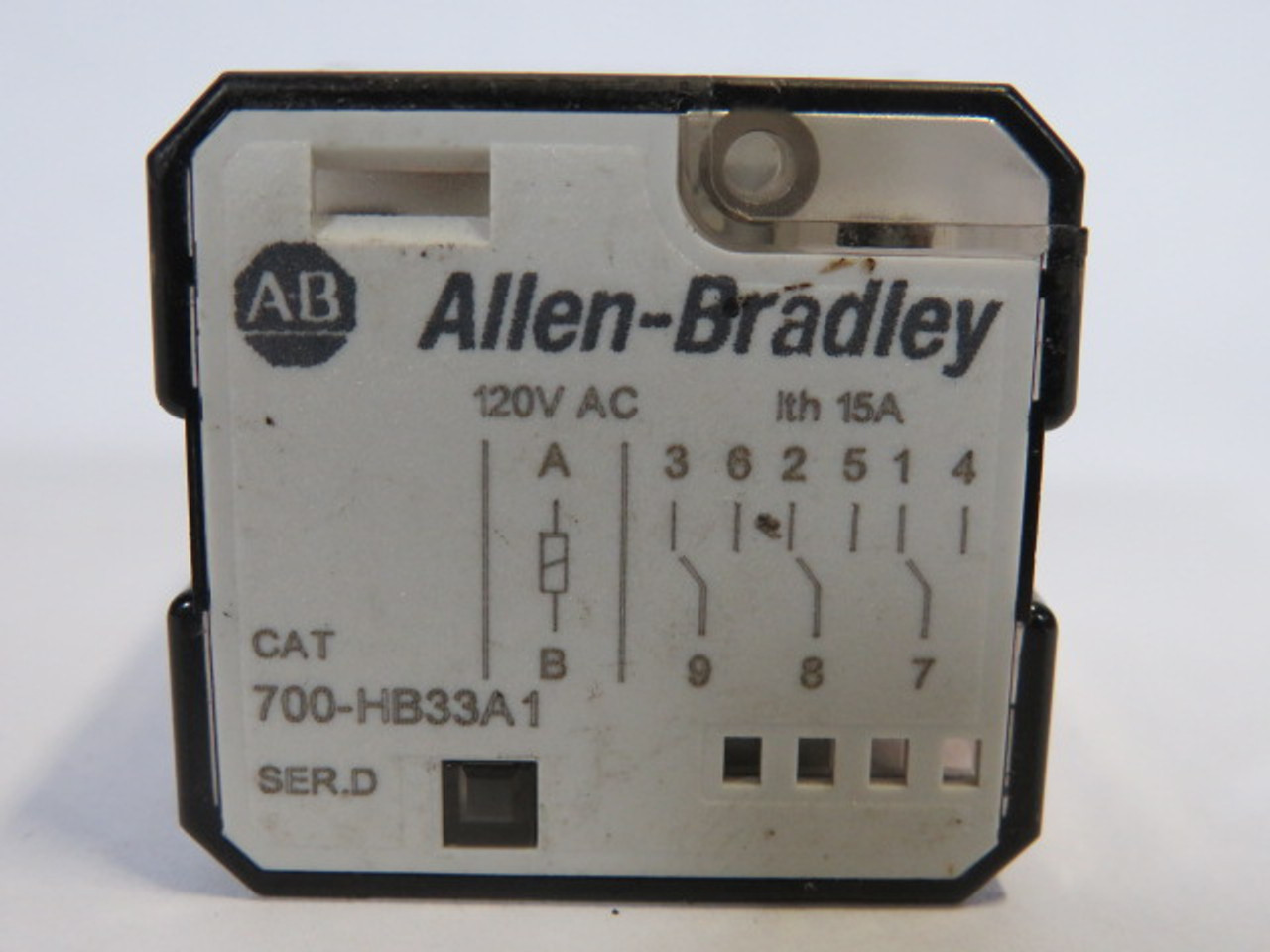 Allen-Bradley 700-HB33A1 Relay SER D 120VAC 15HP USED