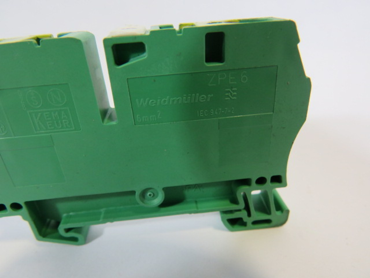 Weidmuller ZPE6 Green Terminal Block 6mm Lot of 2 USED